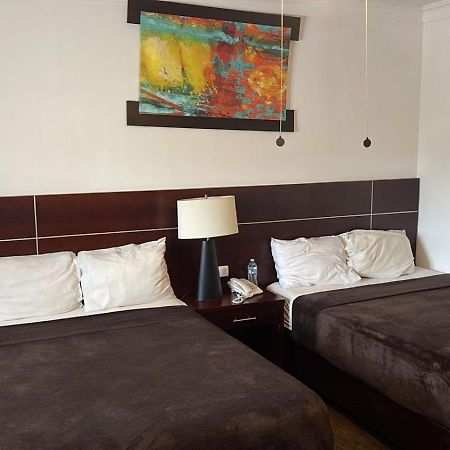 Hotel Rincon Real Suites Дуранго Экстерьер фото