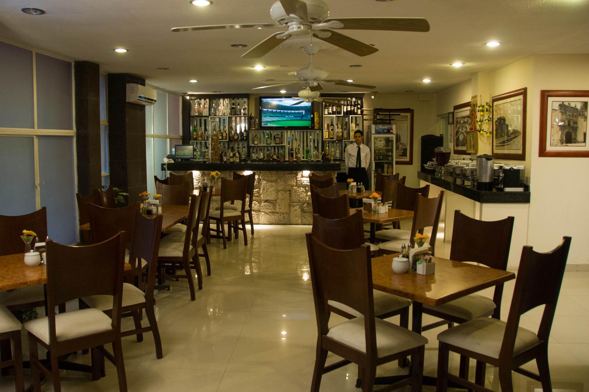 Hotel Rincon Real Suites Дуранго Экстерьер фото