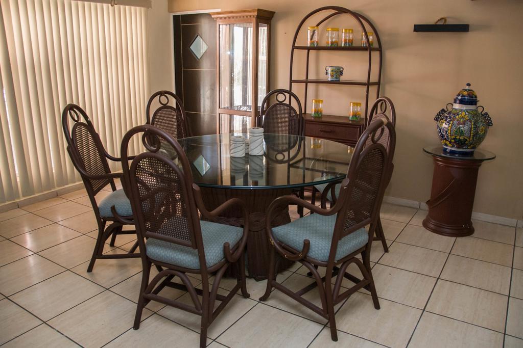 Hotel Rincon Real Suites Дуранго Экстерьер фото